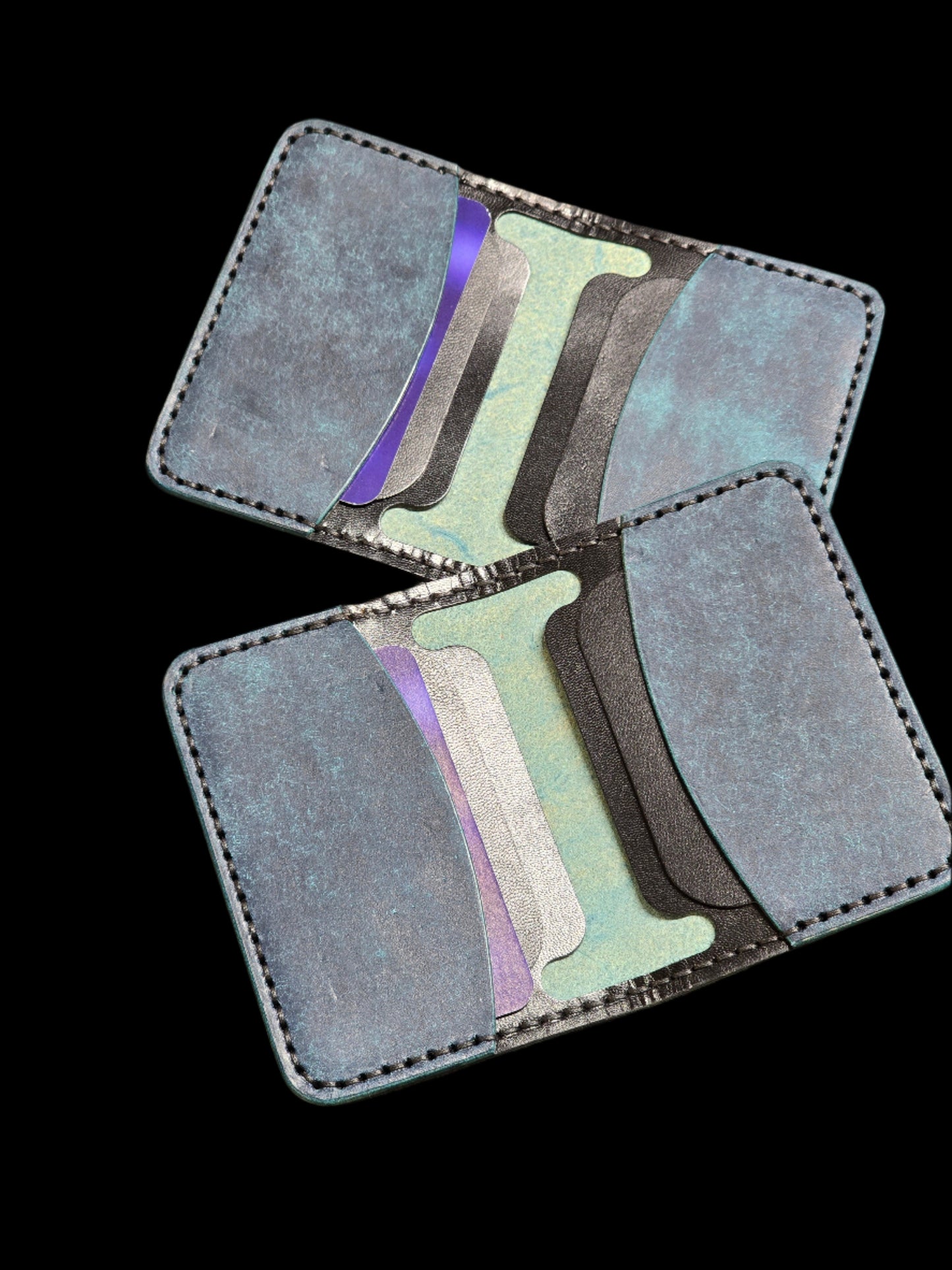 6-Pocket Combat Cardholder Italian Leather Wallet